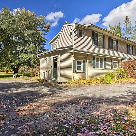 Spacious Apt With Yard 3 Mi To Windham Mountain